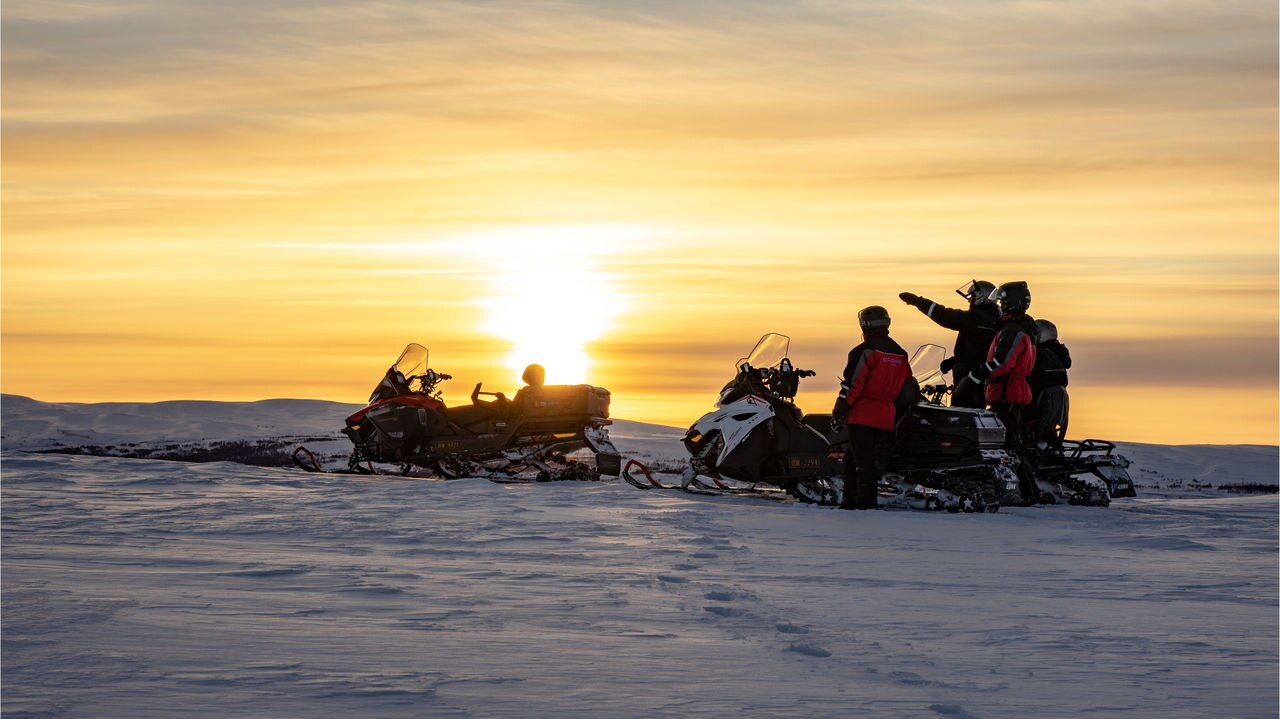 The 2023 Lynx snowmobile lineup trailer