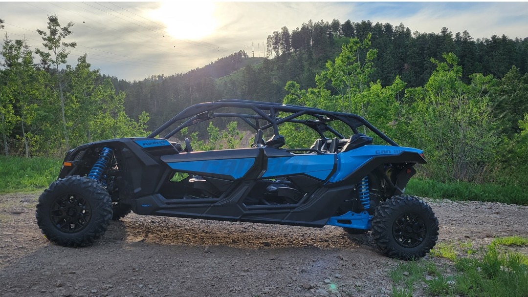 Blue Can-Am Maverick