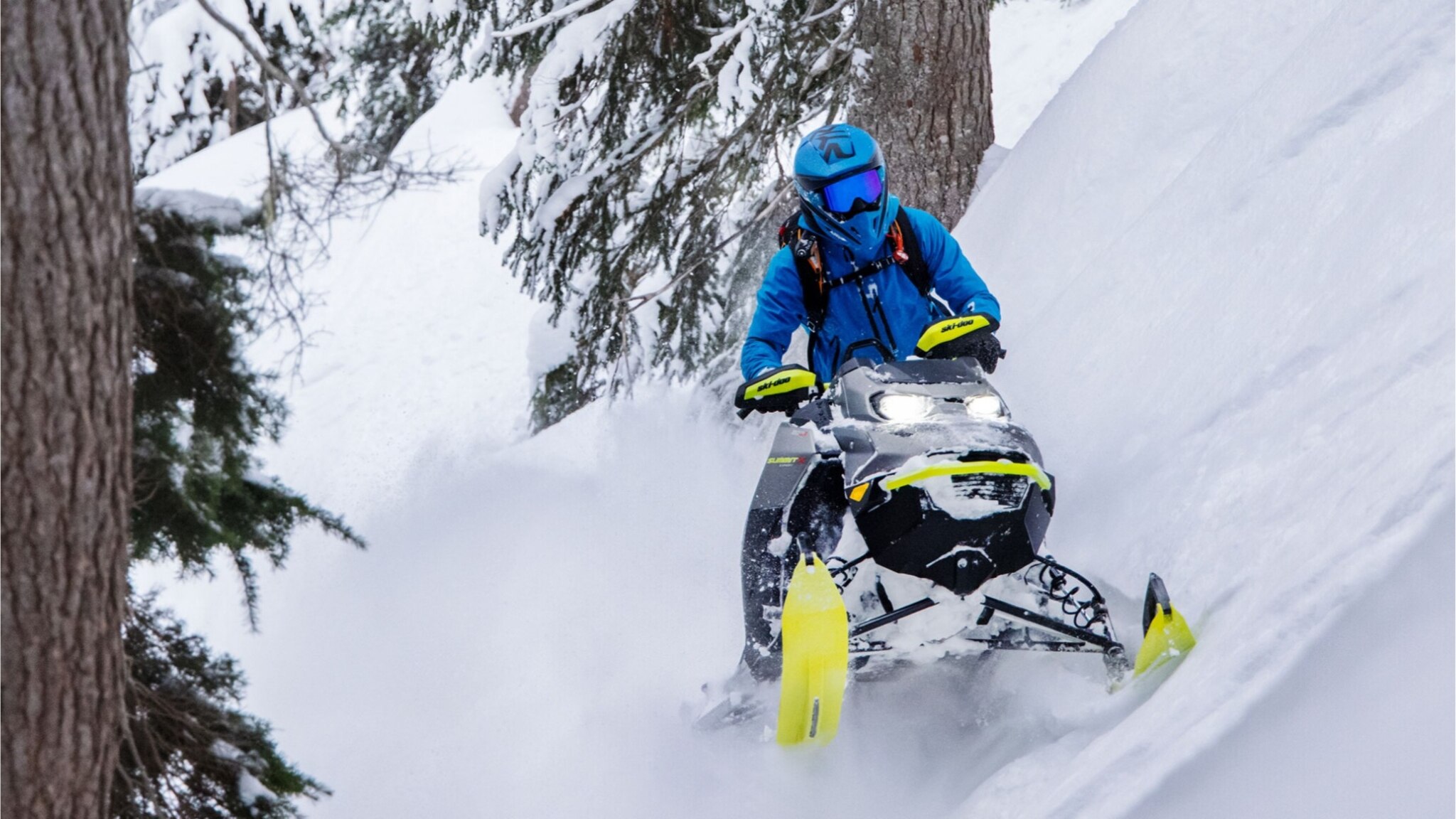  hero image of 2023 ski-doo summit