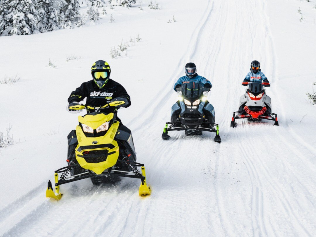 Ski-Doo thrills in the powder and snow of Dubois, WY