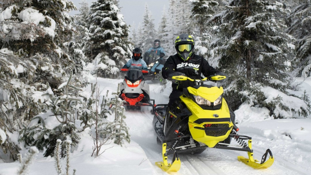 La bande-annonce de la gamme de motoneiges Ski-Doo 2023