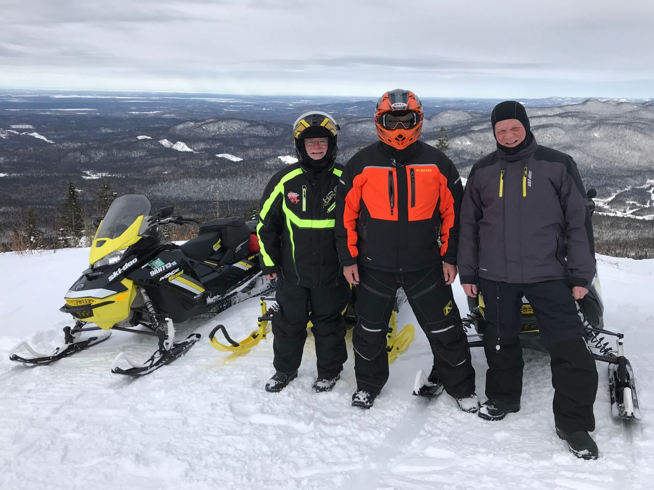 Glide on the deep fresh snow of Gaspé, QC