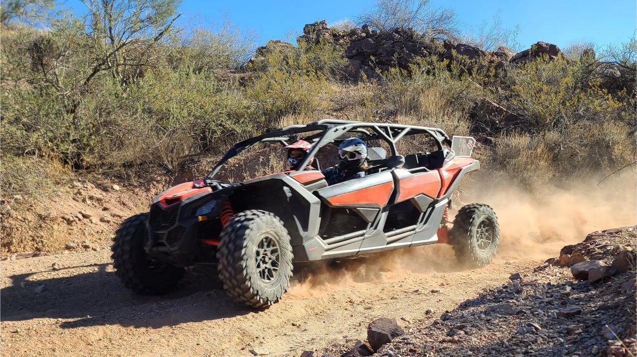 UNSO-ORV-CY22-TLSpeedShop-Action-sidebyside-16x9-1 - 1
