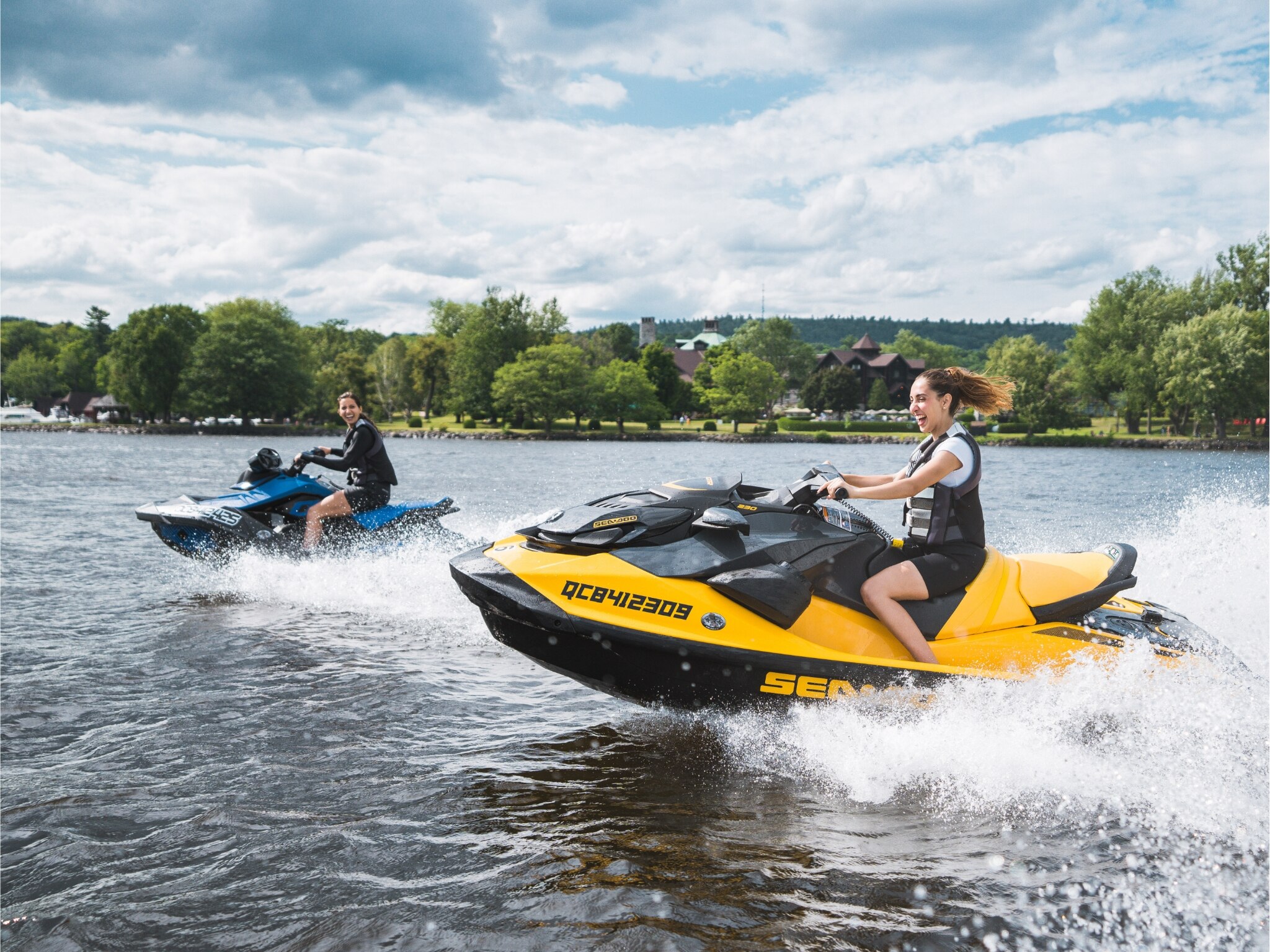 One hour rental on the Ottawa river in Montebello, QC
