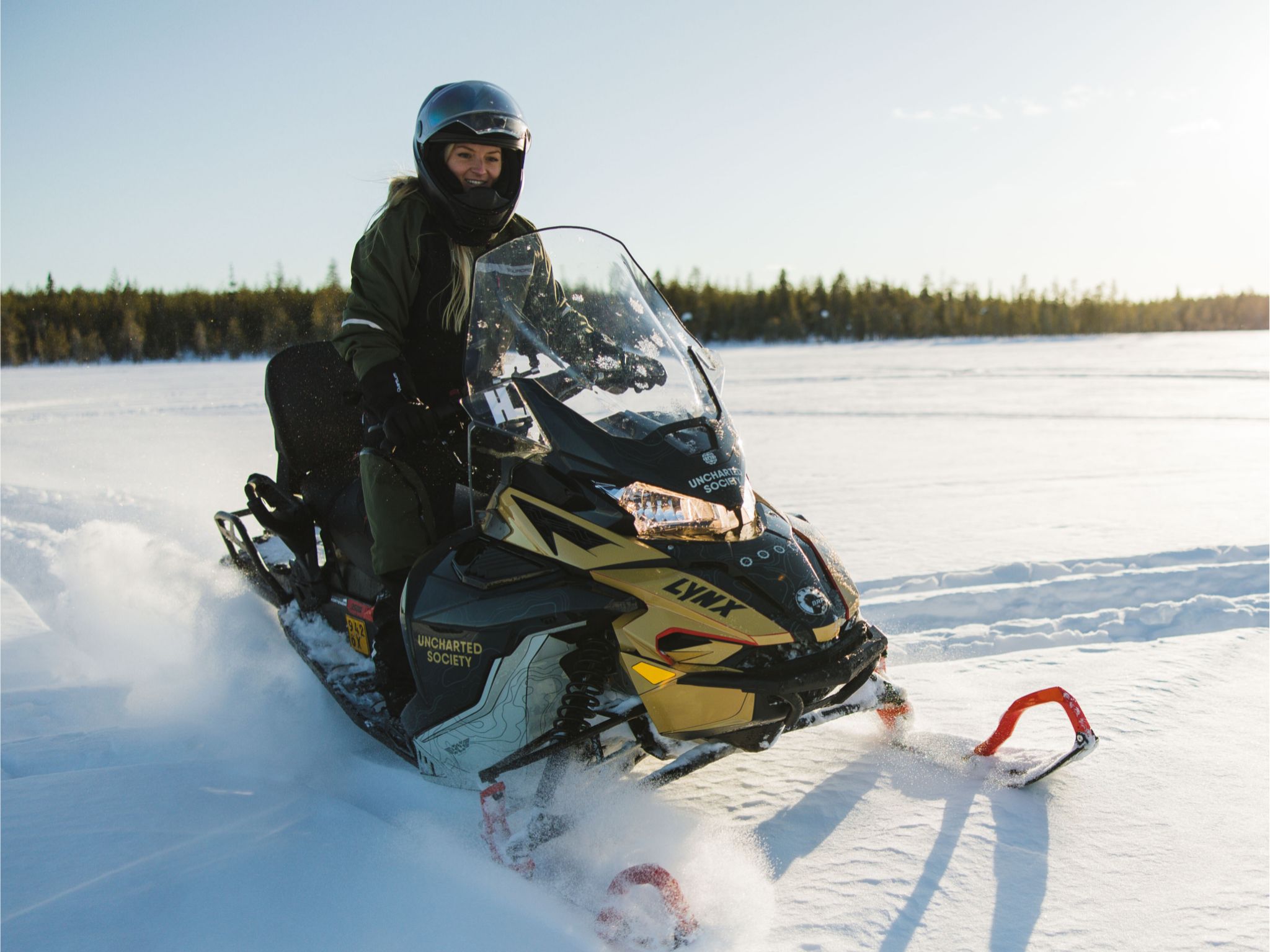 Lynx safari in the heart of nature in Rovaniemi - Uncharted Society Exclusive
