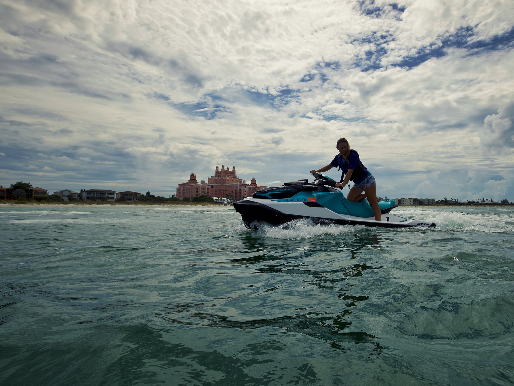 Explore the Beautiful Blue Waters of Madeira Beach, FL