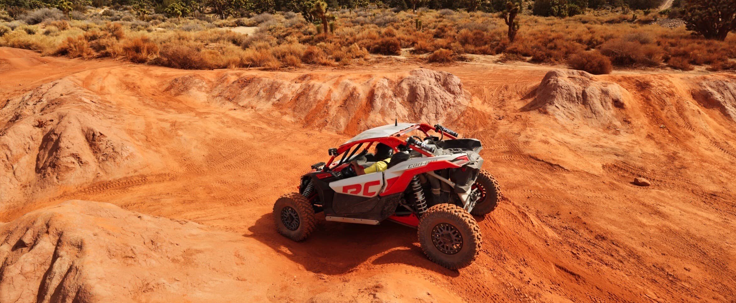 SSV riding in the desert redrock