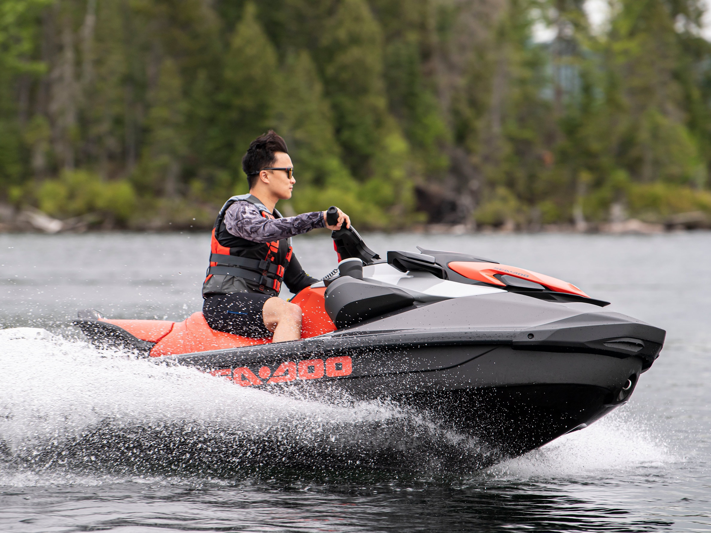 Sea-Doo discovery on the Ottawa river in Montebello, QC